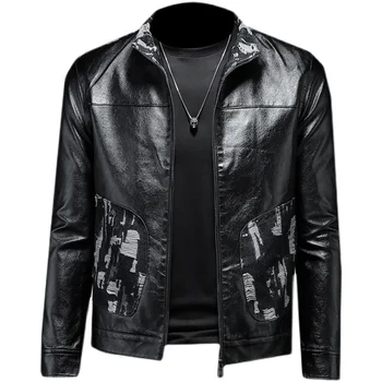 Nova marca de outono/inverno de 2022 colarinho de couro de camuflagem de jeans de costura moto jaqueta de couro masculina tamanho grande